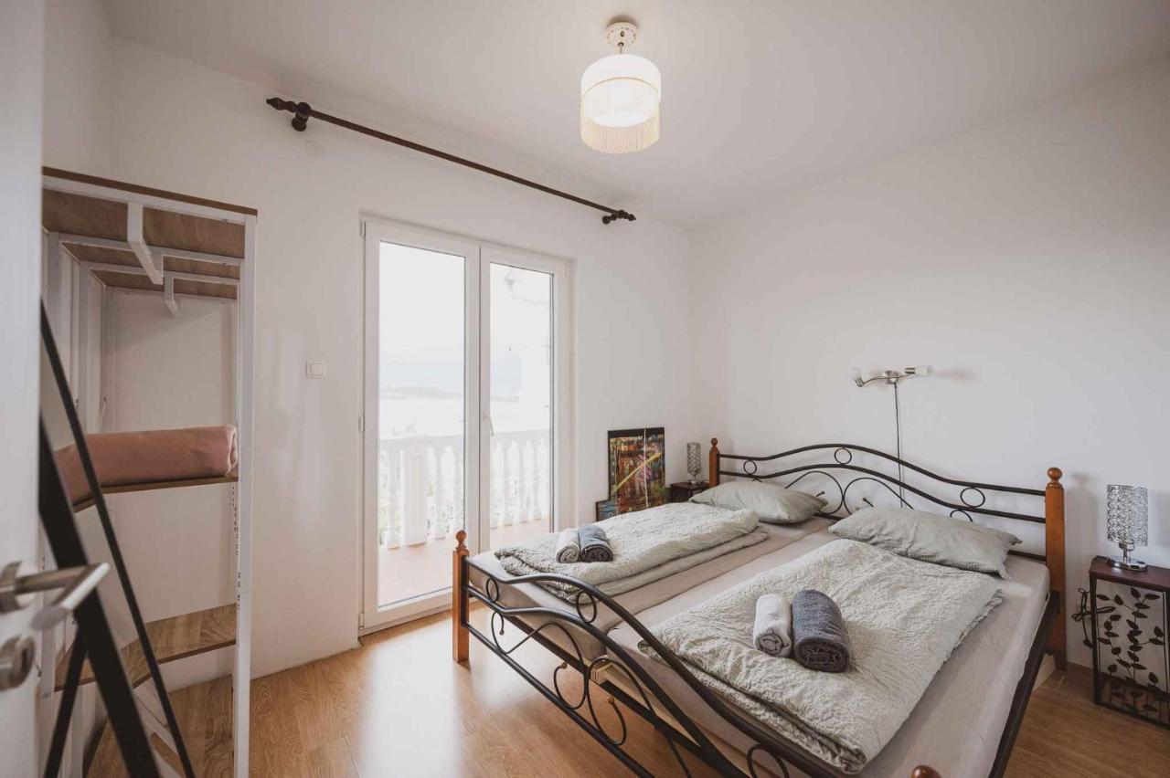 Holiday Home In Klimno - Insel Krk 42238 ภายนอก รูปภาพ